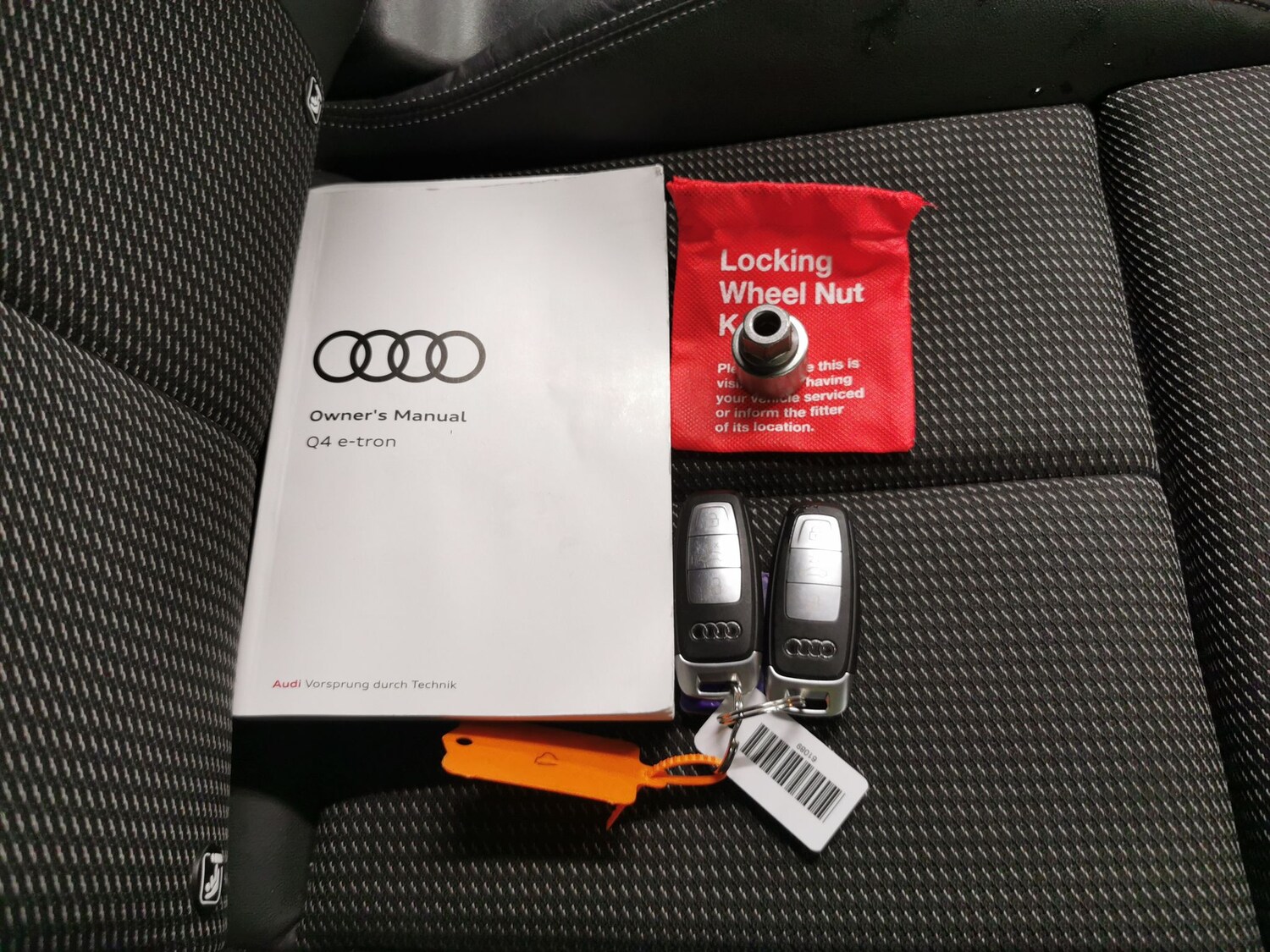 Used Audi Q4 e-tron 2022 for sale - 76946572: Photo 34