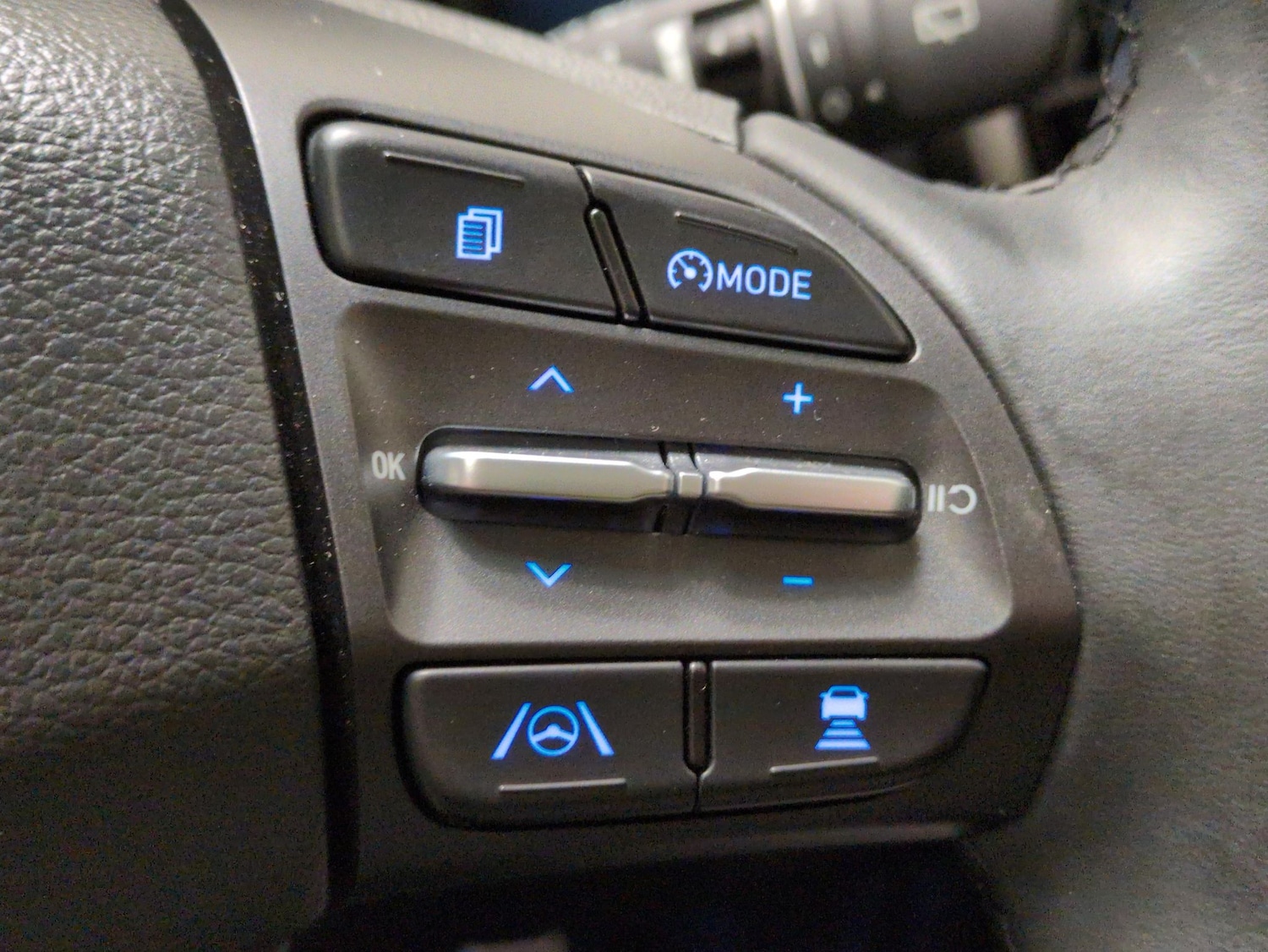 Used Hyundai KONA 2023 for sale - 77932391: Photo 24