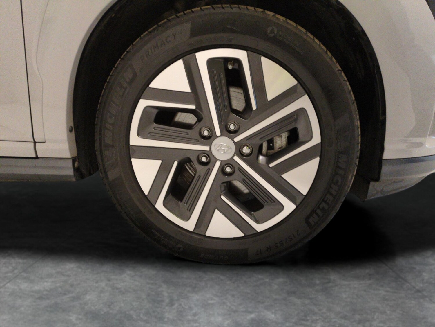 Used Hyundai KONA 2023 for sale - 77932391: Photo 32