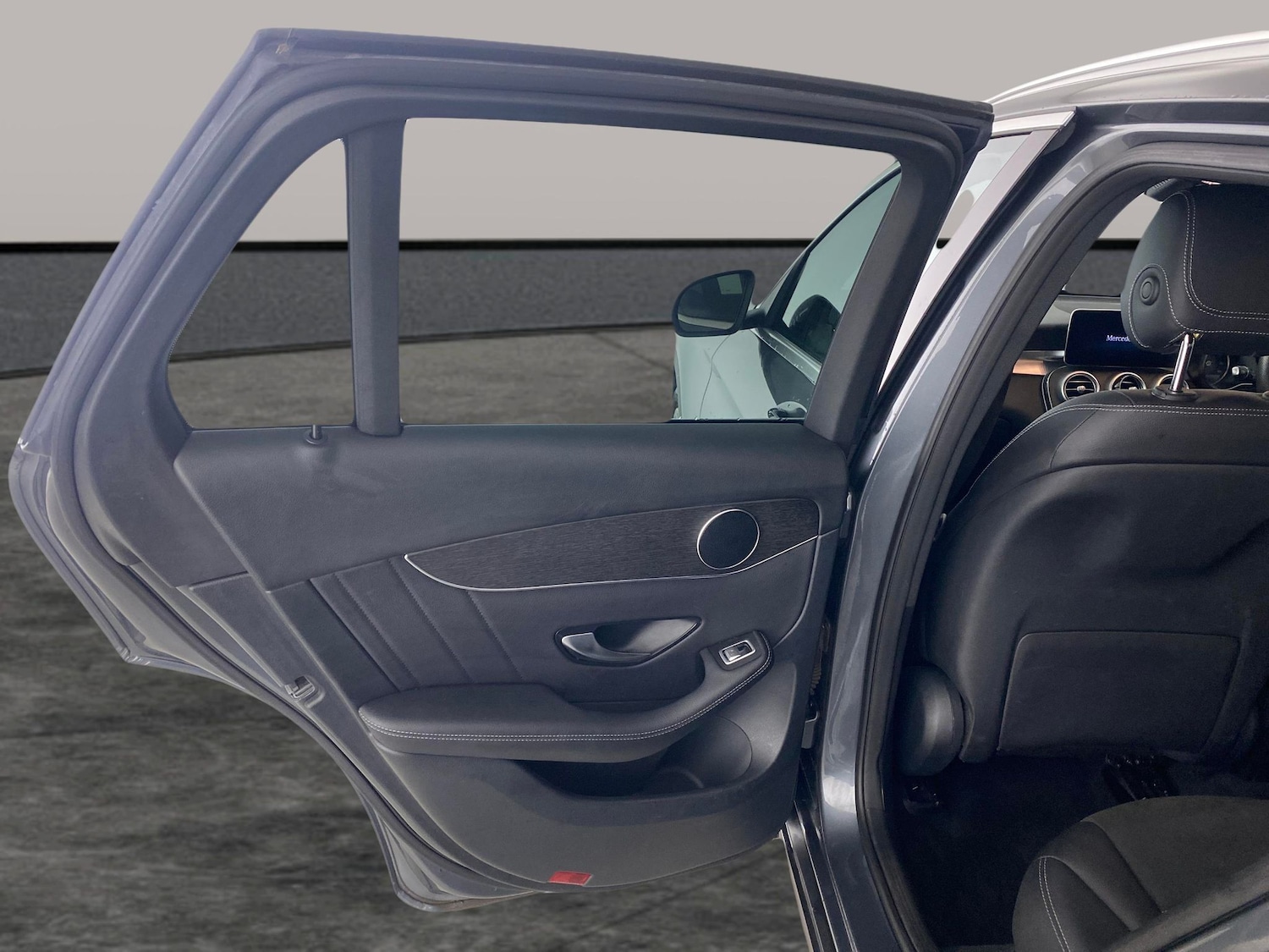 Used Mercedes-Benz GLC 2020 for sale - 77031811: Photo 25