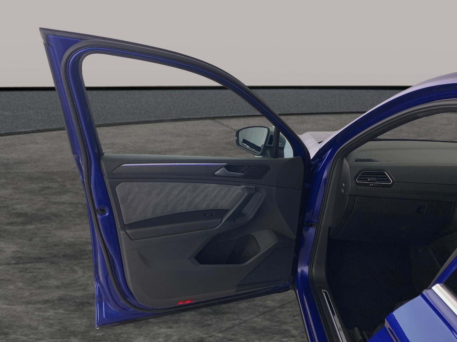 Used Volkswagen Tiguan 2023 for sale - 77778295: Photo 22