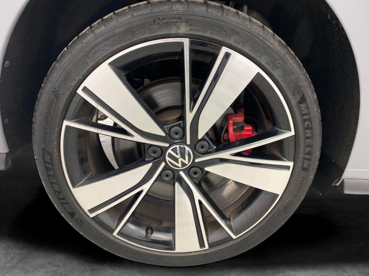 Used Volkswagen Golf 2021 for sale - 76415585: Photo 32