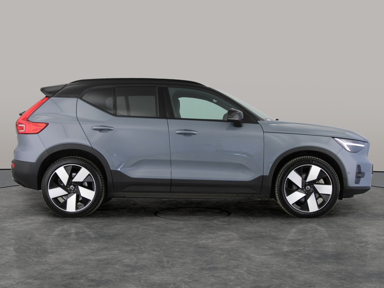 Used Volvo XC40 2022 for sale - 76344770: Photo 14