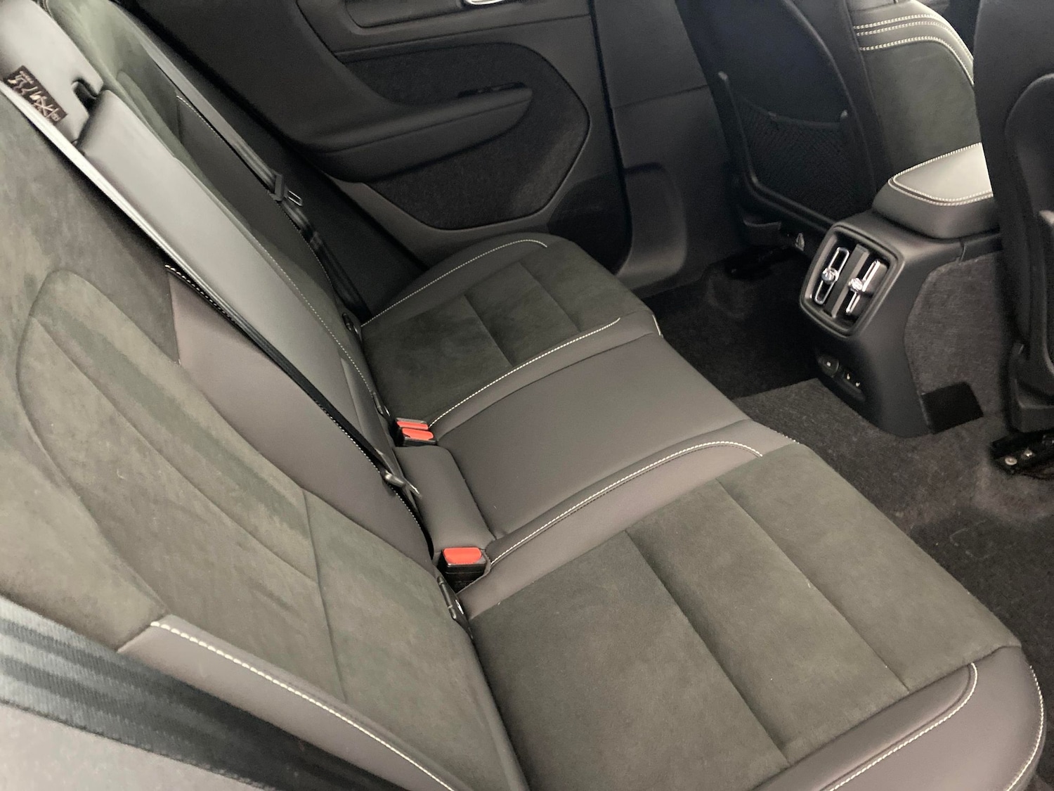 Used Volvo XC40 2022 for sale - 76344770: Photo 21