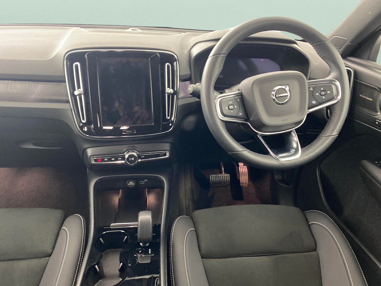 Used Volvo XC40 2022 for sale - 76344770: Photo 6