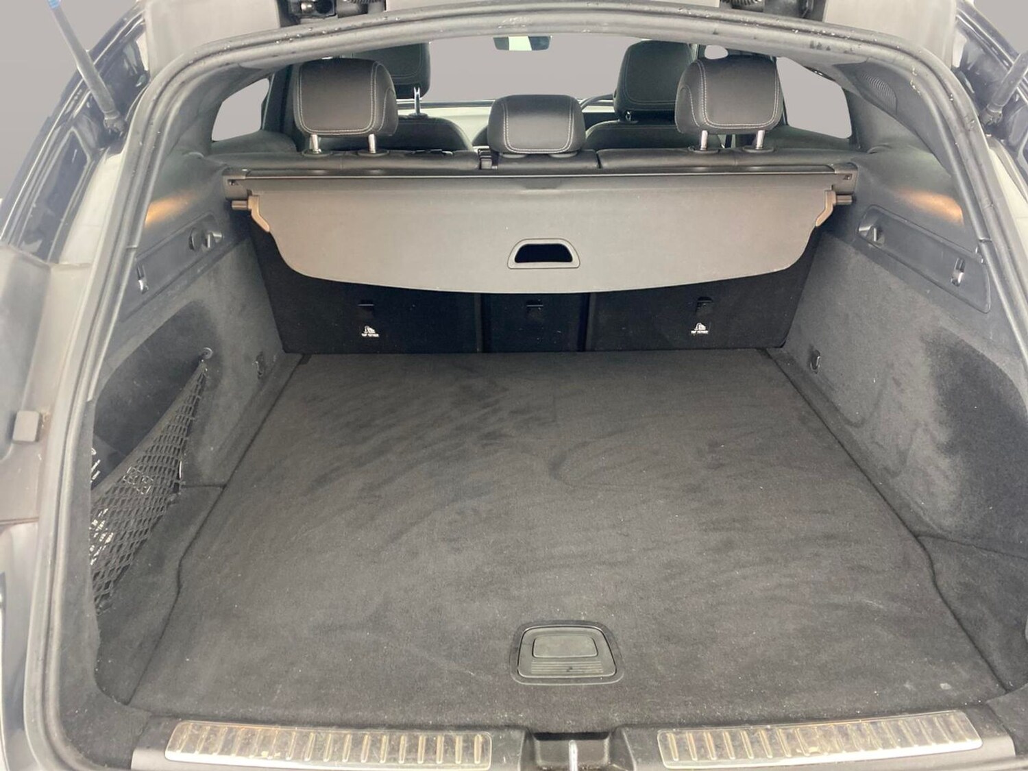 Used Mercedes-Benz EQC 2022 for sale - 77934690: Photo 8