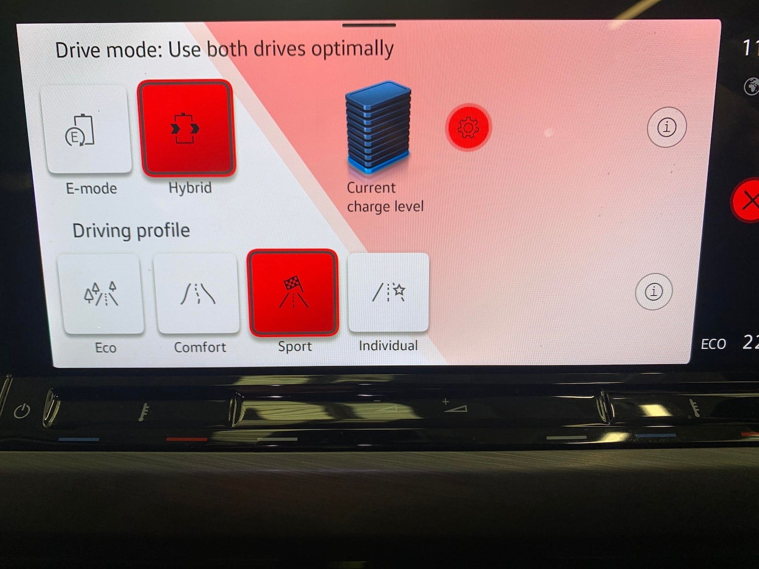 Used Volkswagen Golf 2024 for sale - 77296529: Photo 15