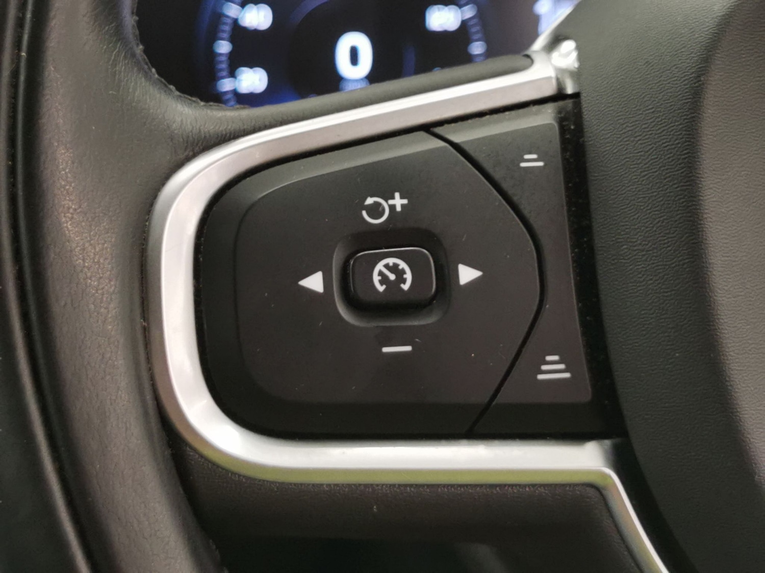 Used Volvo XC60 2019 for sale - 76515167: Photo 19