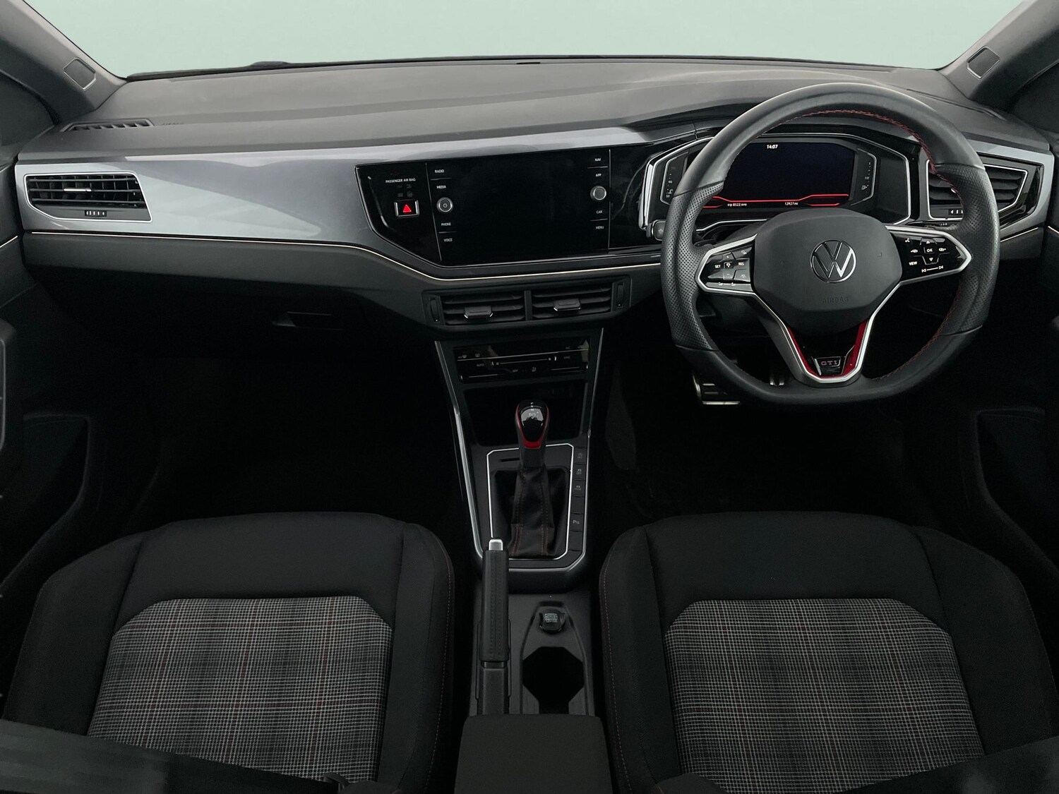 Used Volkswagen Polo 2023 for sale - 77815077: Photo 6