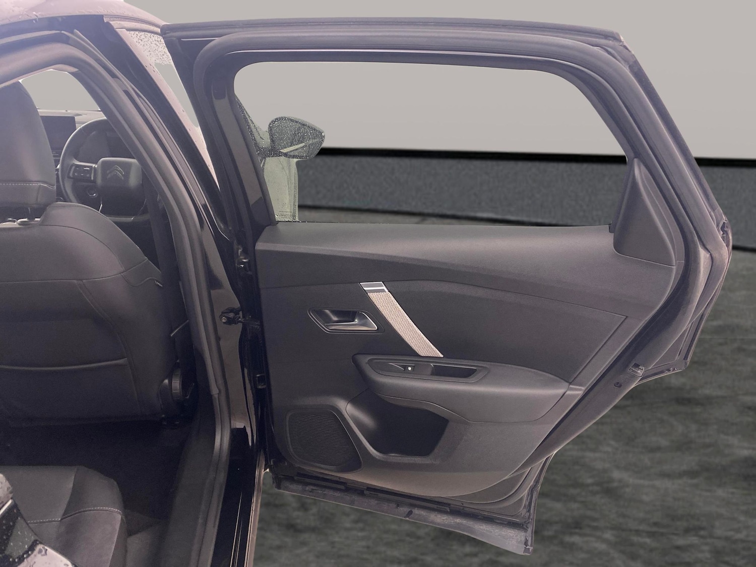 Used Citroen C4 2023 for sale - 77003057: Photo 26