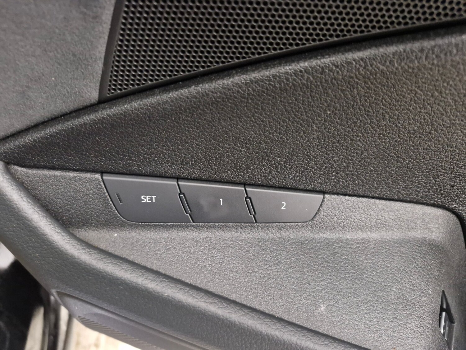 Used Audi e-tron 2022 for sale - 77542968: Photo 14