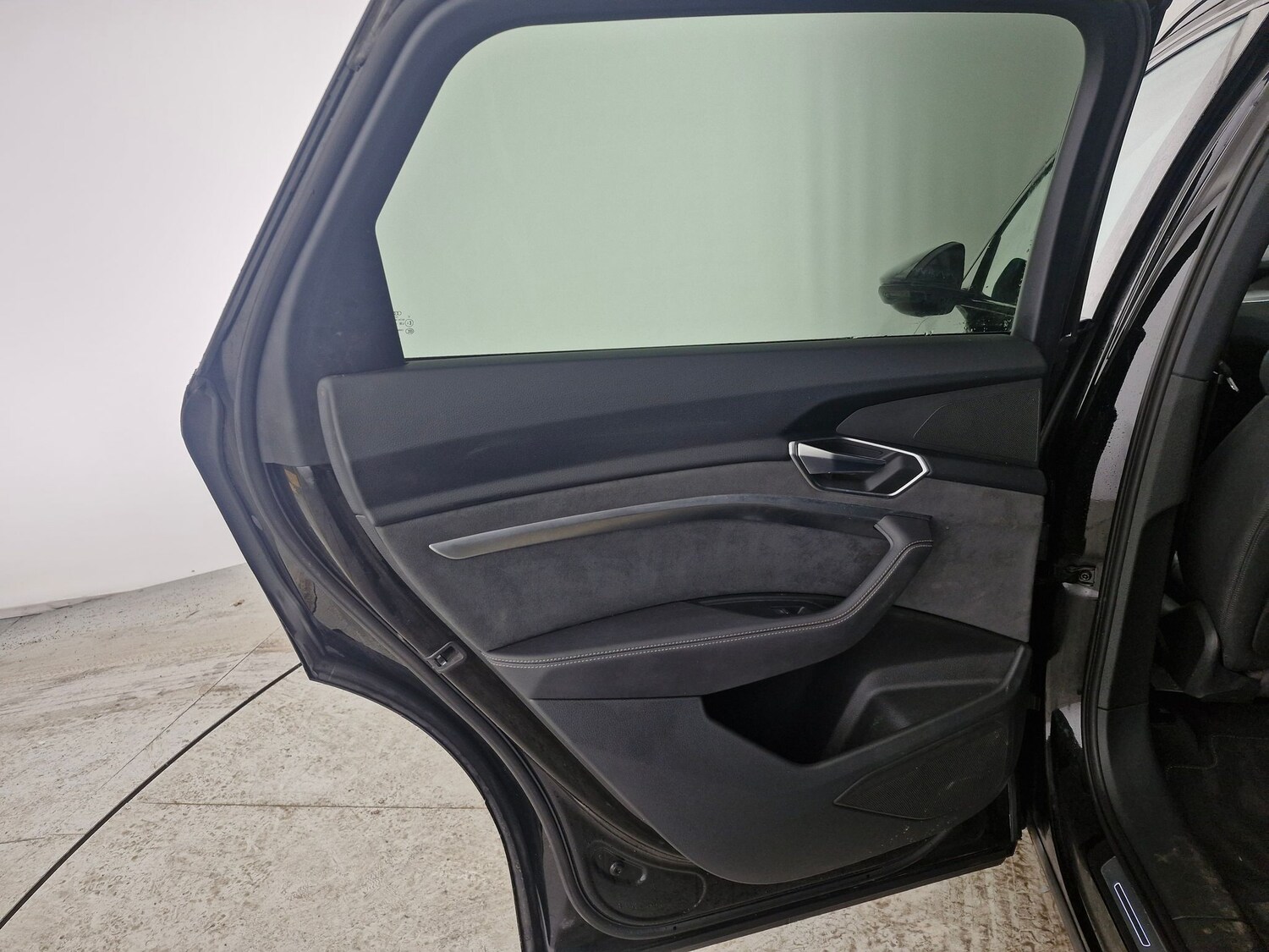 Used Audi e-tron 2022 for sale - 77542968: Photo 27