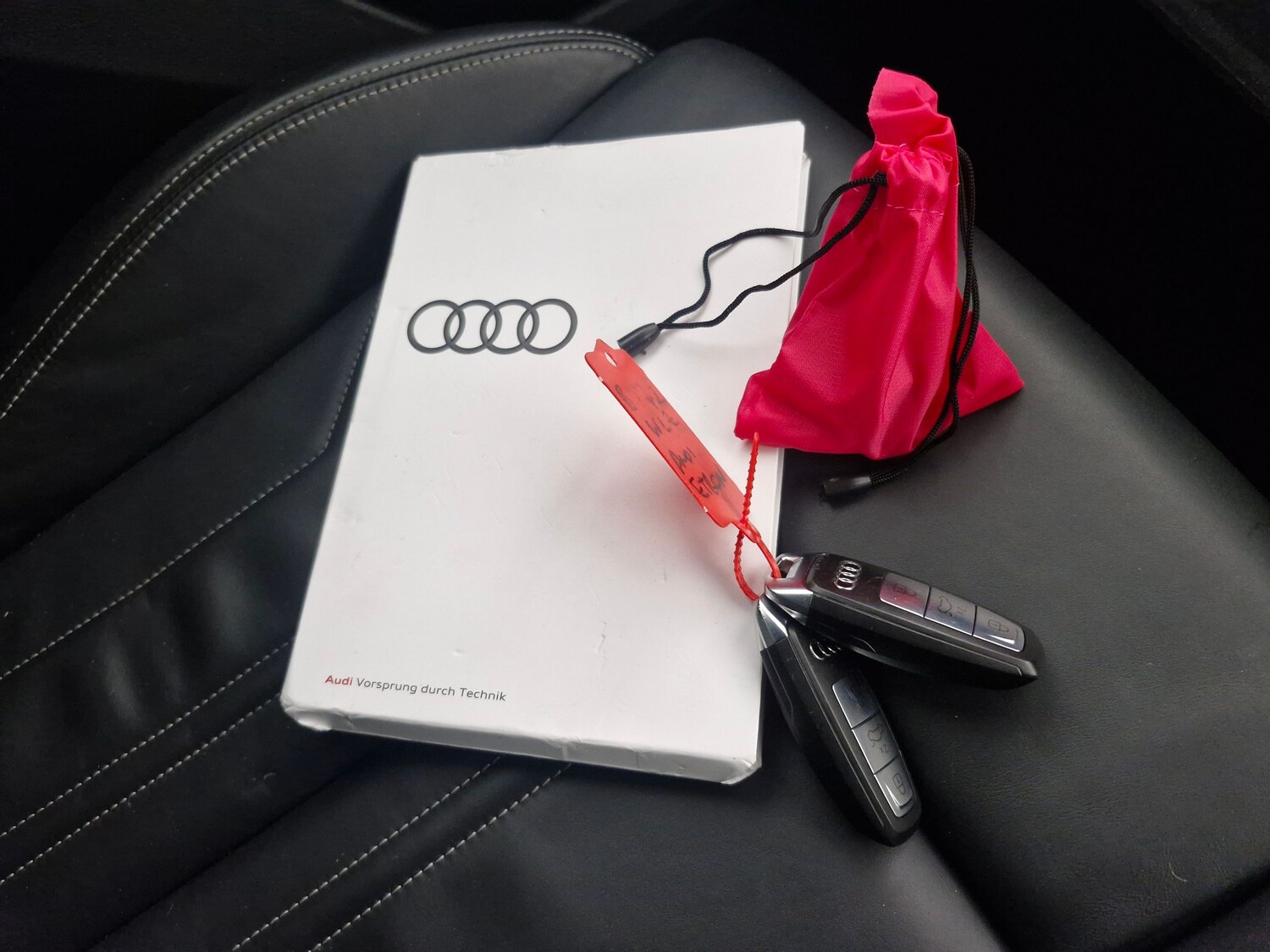 Used Audi e-tron 2022 for sale - 77542968: Photo 31