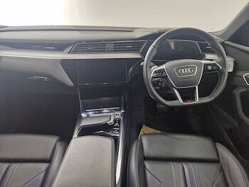 Used Audi e-tron undefined for sale - 77542968: Photo