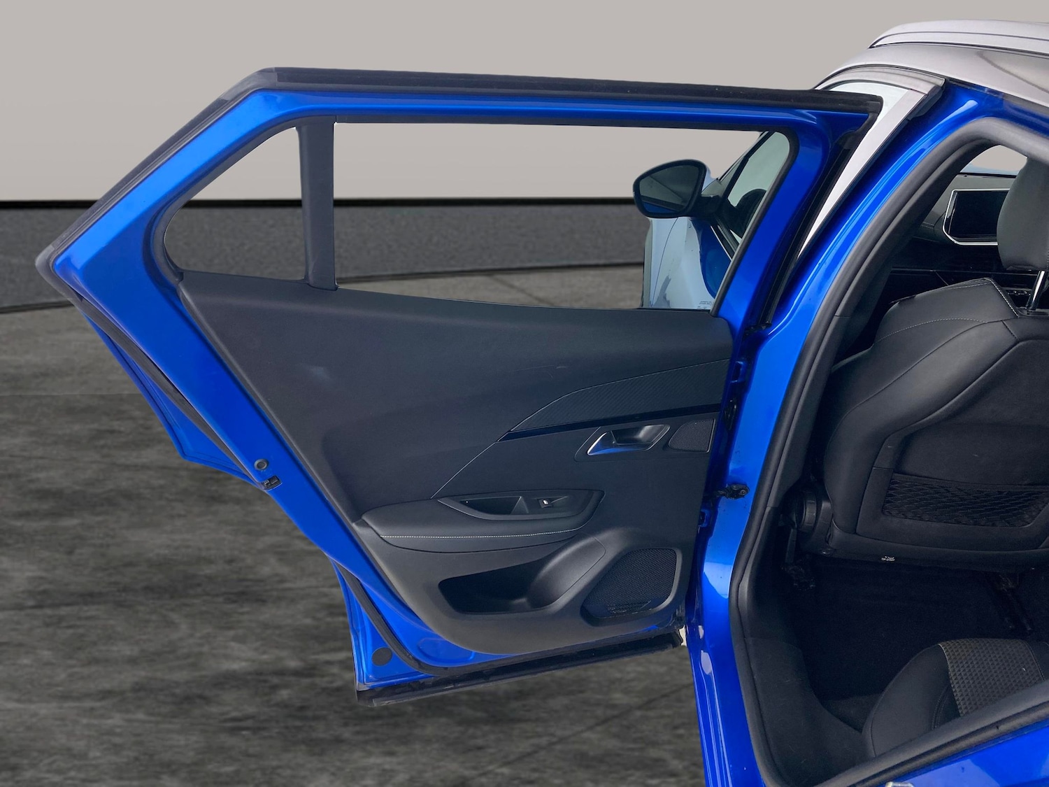 Used Peugeot E-2008 for sale - 78110038: Photo 25