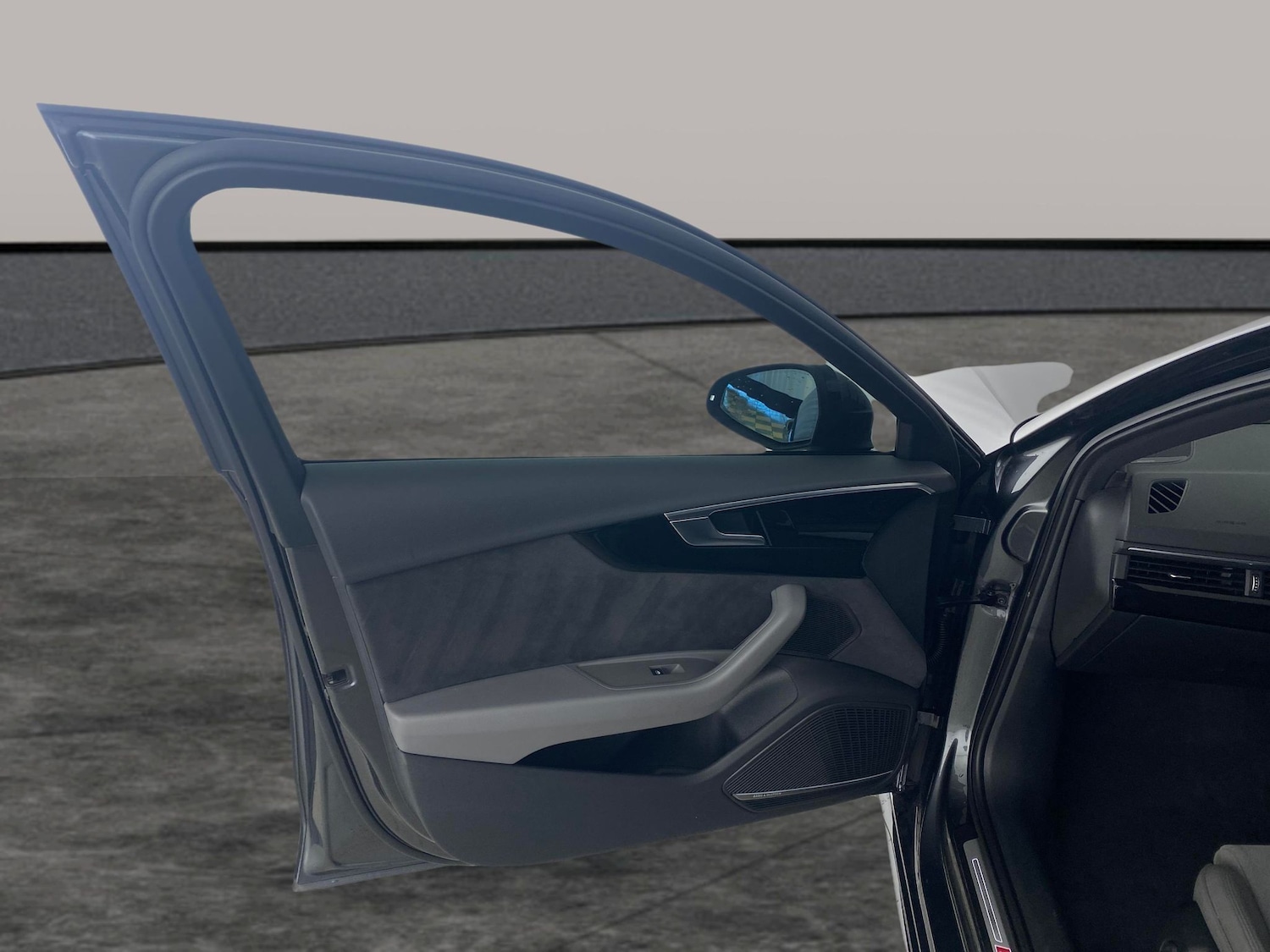 Used Audi A4 2023 for sale - 77932398: Photo 23