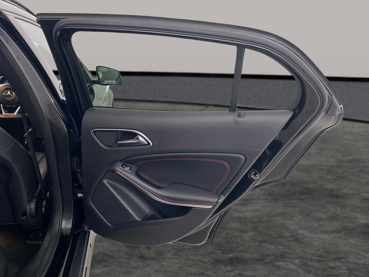 Used Mercedes-Benz GLA 2018 for sale - 76555038: Photo 27