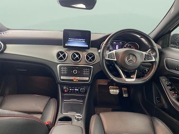 Used Mercedes-Benz GLA 2018 for sale - 76555038: Photo