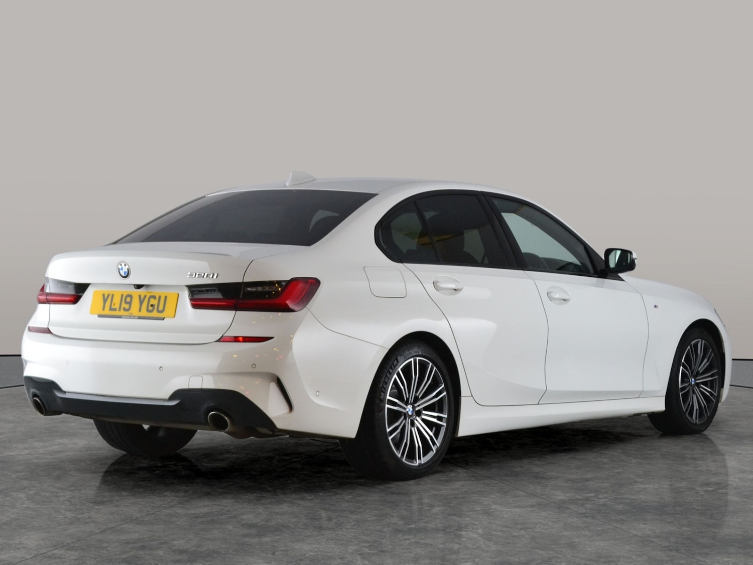 Used BMW 3 Series 2019 for sale - 76691796: Photo 11