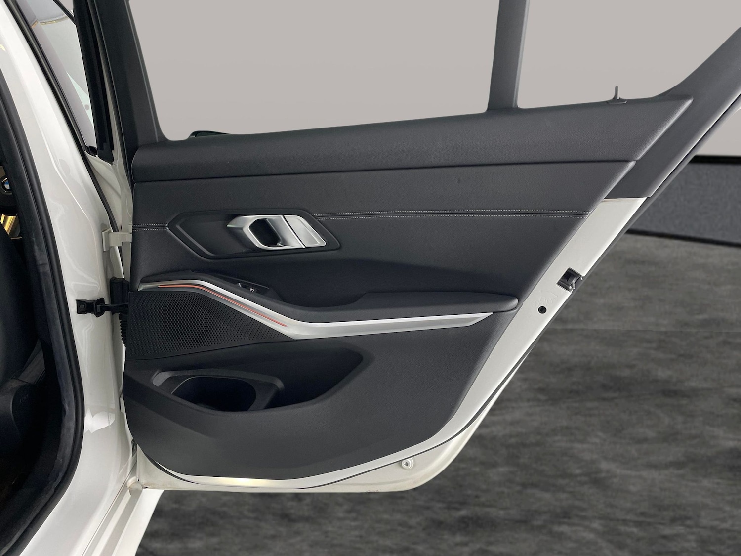 Used BMW 3 Series 2019 for sale - 76691796: Photo 37