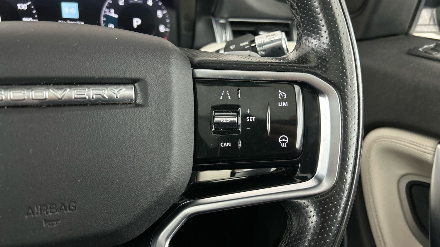 Used Land Rover Discovery Sport 2021 for sale - 77483150: Photo 28