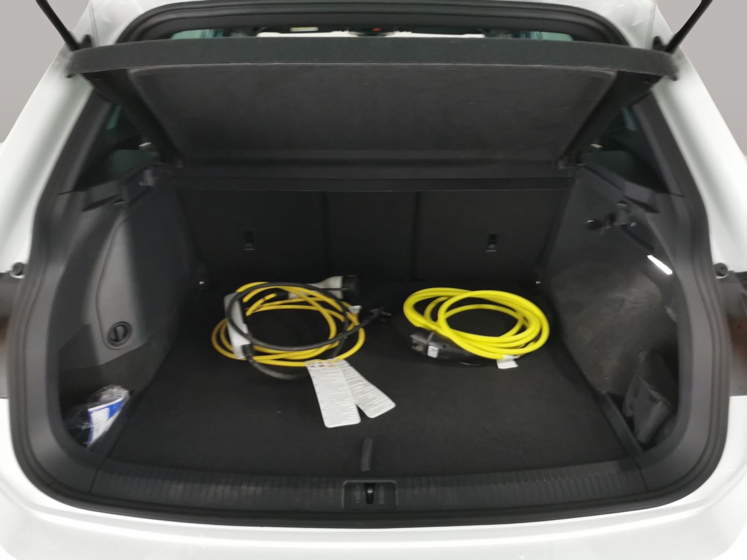 Used Volkswagen Tiguan 2023 for sale - 76587891: Photo 33