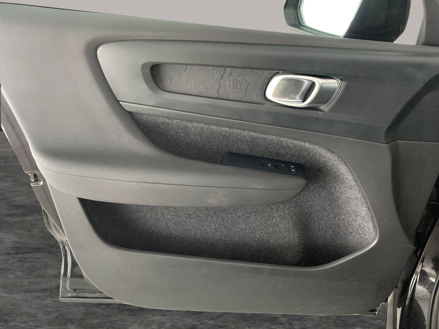 Used Volvo XC40 2022 for sale - 76413127: Photo 30