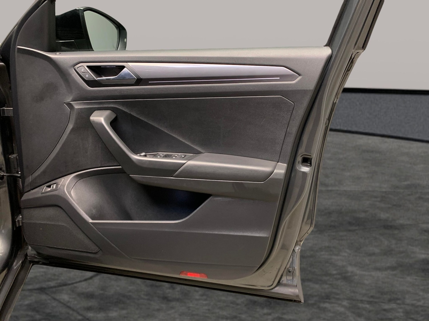 Used Volkswagen T-Roc 2019 for sale - 77180411: Photo 28