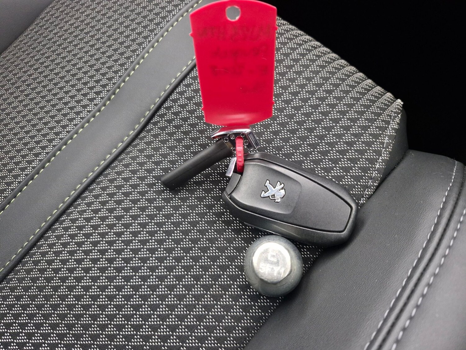 Used Peugeot 2008 2023 for sale - 78159651: Photo 31