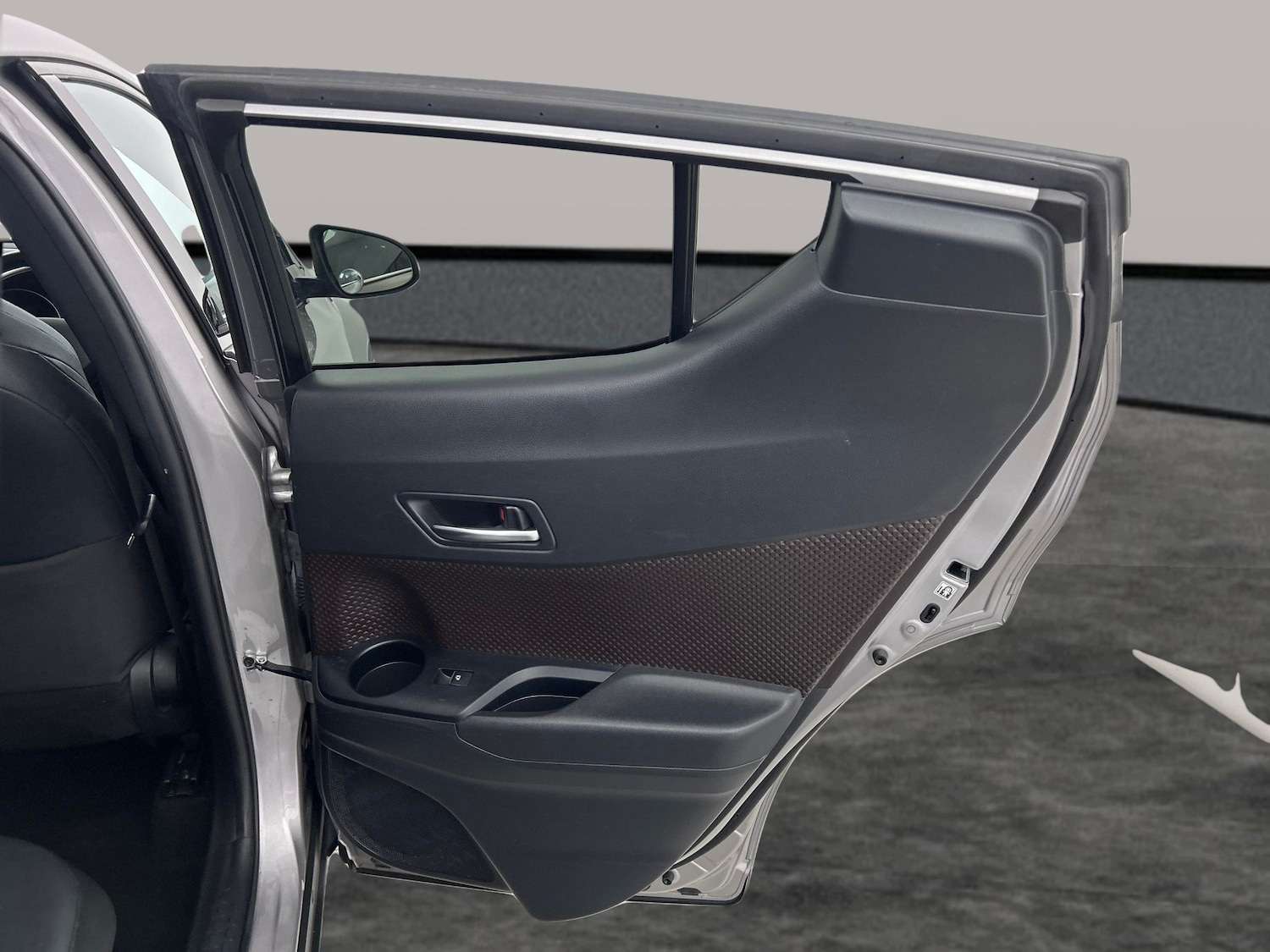 Vehicle 27