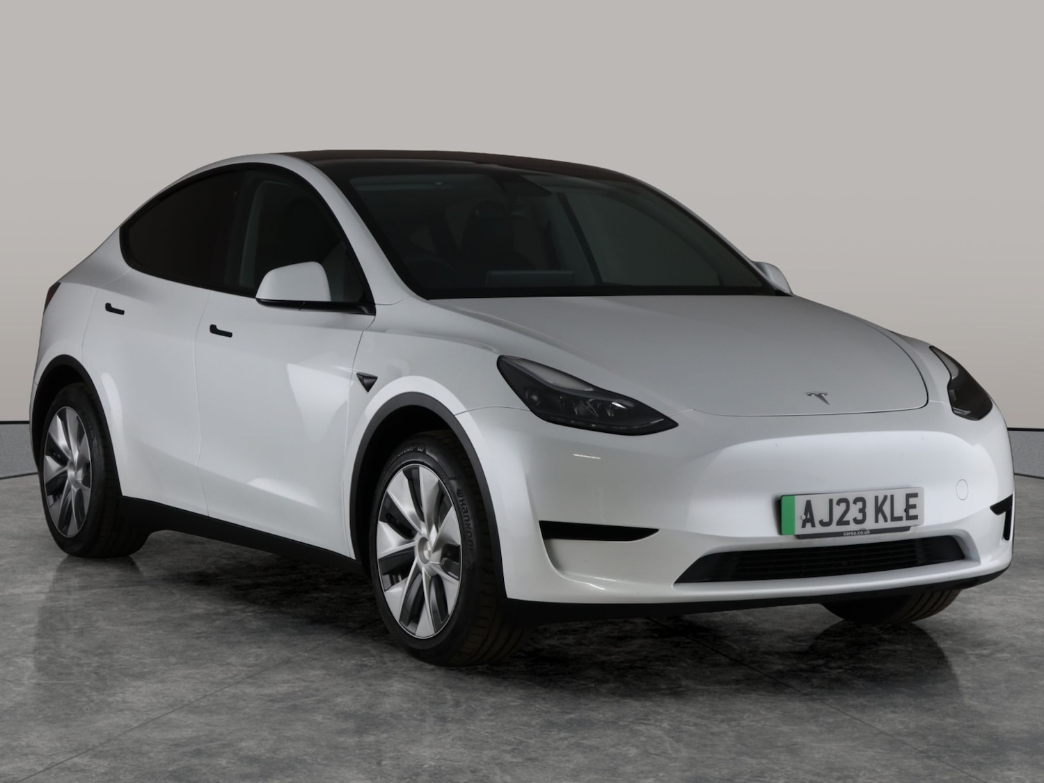 Used Tesla Model Y 2023 for sale - 76330901: Photo 12