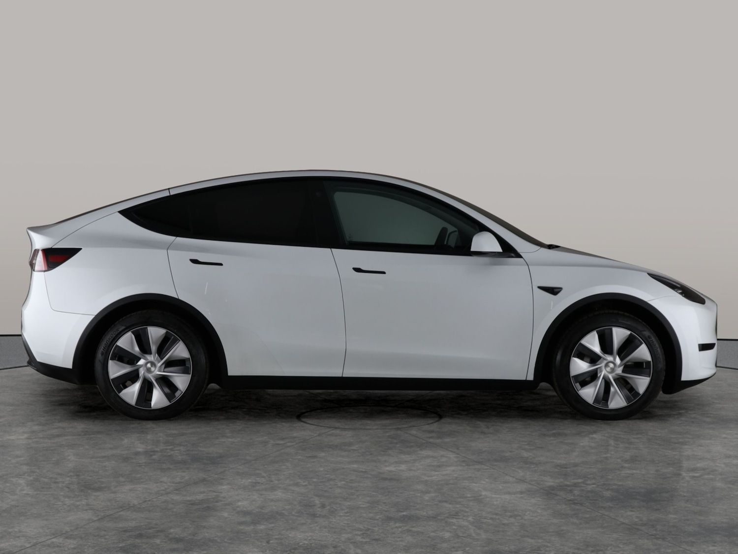 Used Tesla Model Y 2023 for sale - 76330901: Photo 13
