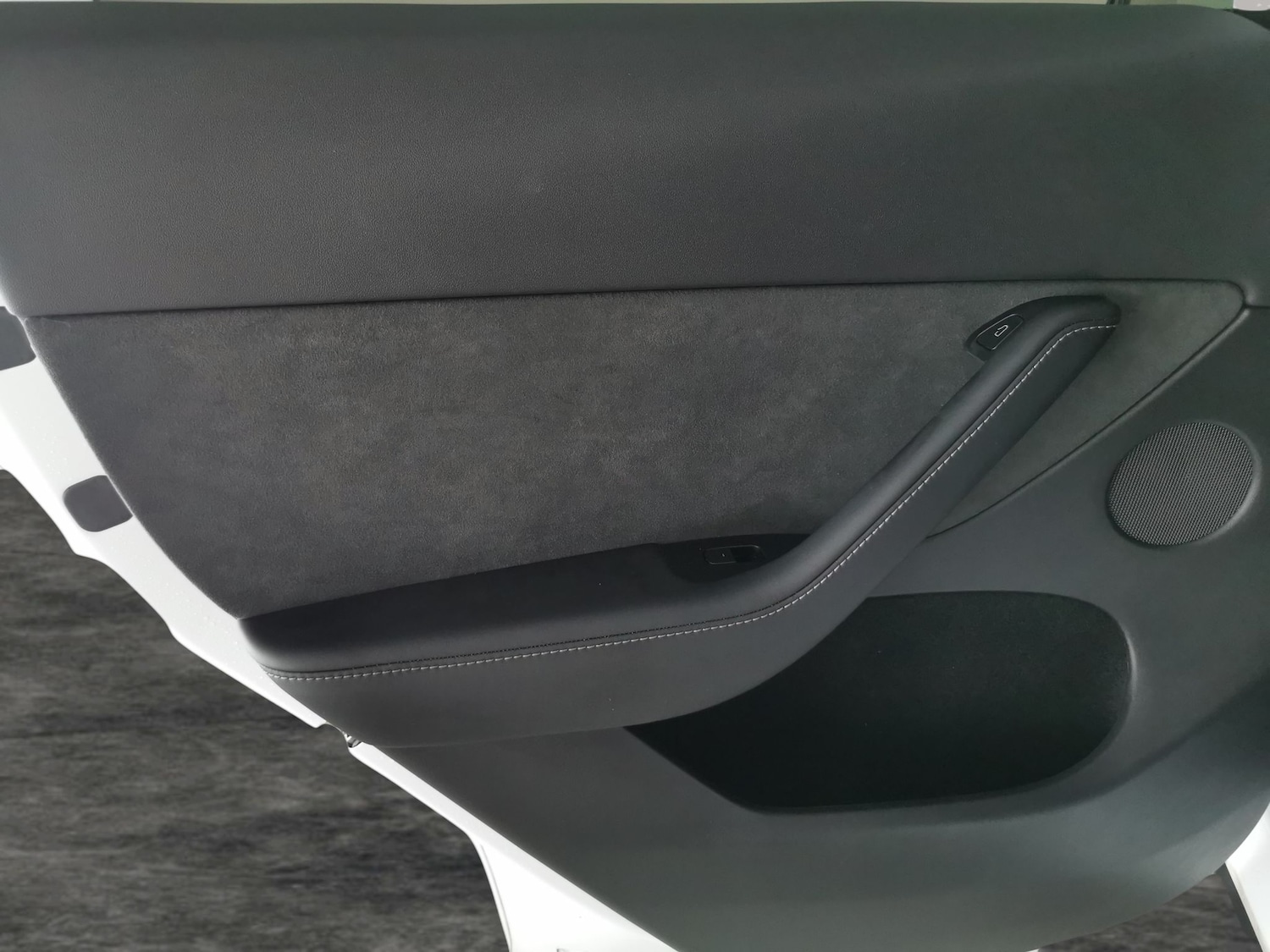Used Tesla Model Y 2023 for sale - 76330901: Photo 38