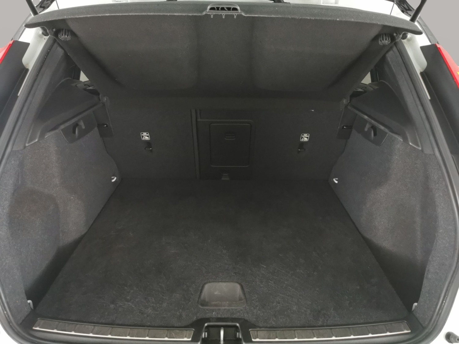 Used Volvo XC40 2019 for sale - 77974343: Photo 33