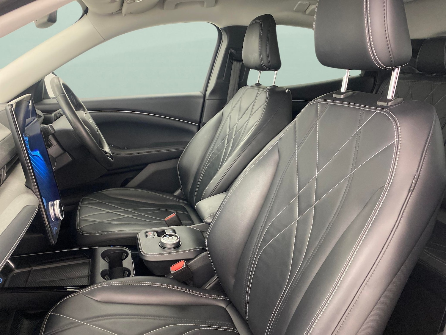 Used Ford Mustang Mach-E 2022 for sale - 76298253: Photo 4