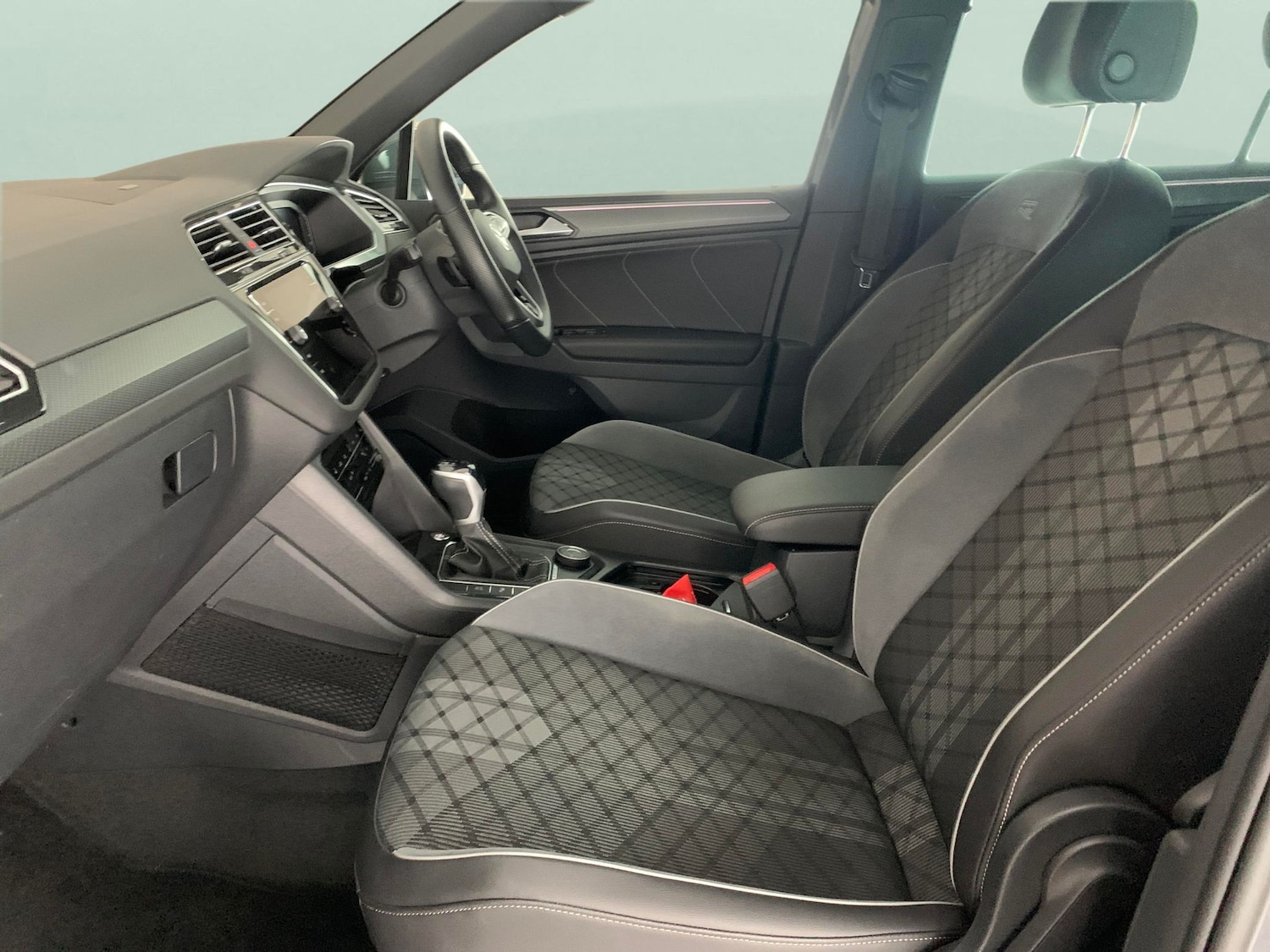 Used Volkswagen Tiguan 2022 for sale - 77196233: Photo 4