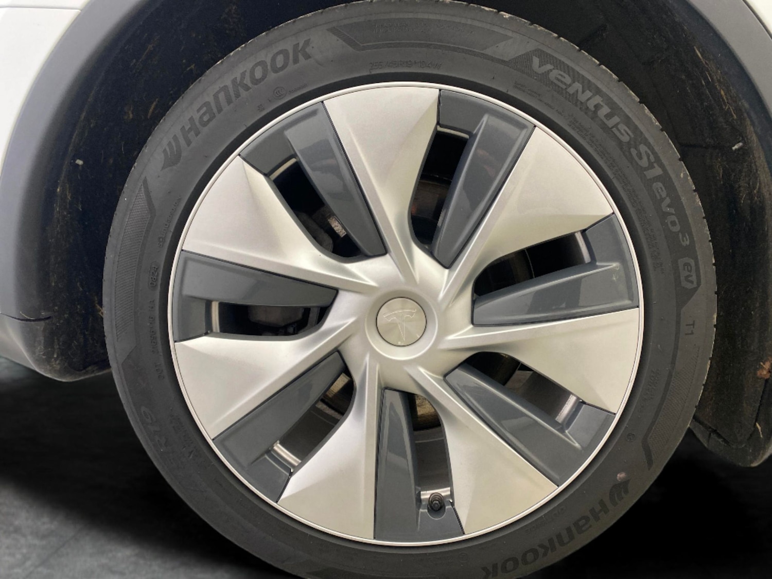 Used Tesla Model Y 2024 for sale - 77984696: Photo 22