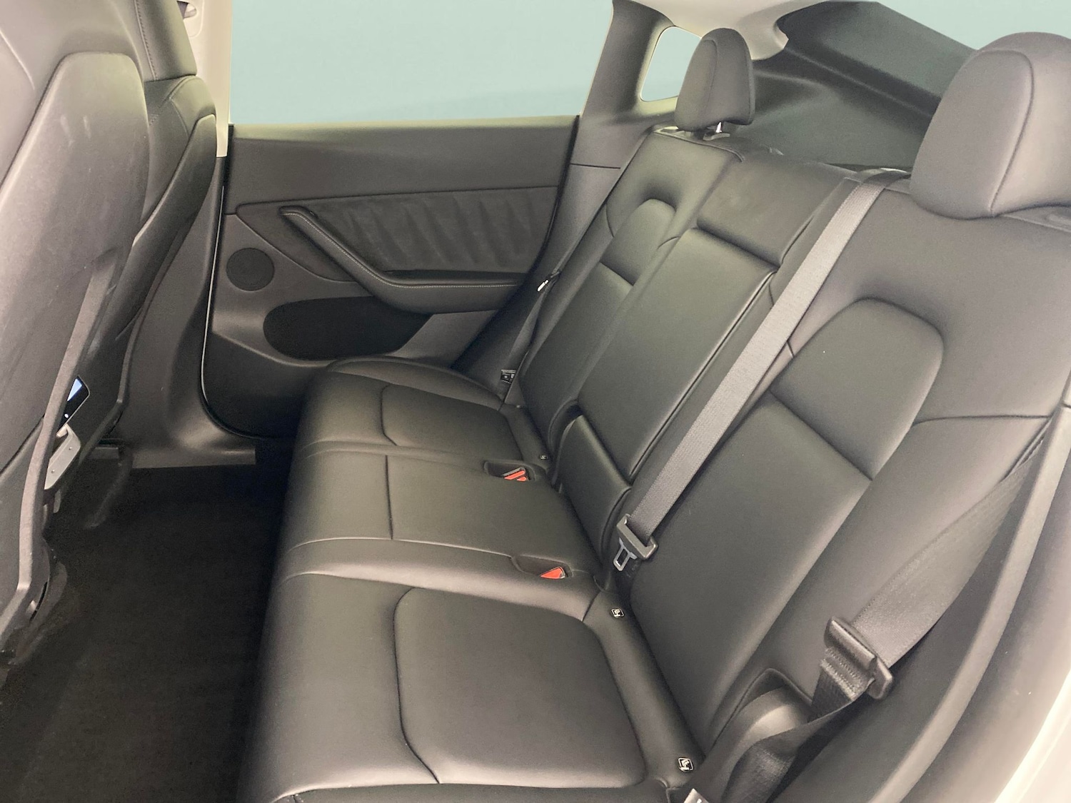 Used Tesla Model Y 2024 for sale - 77984696: Photo 26