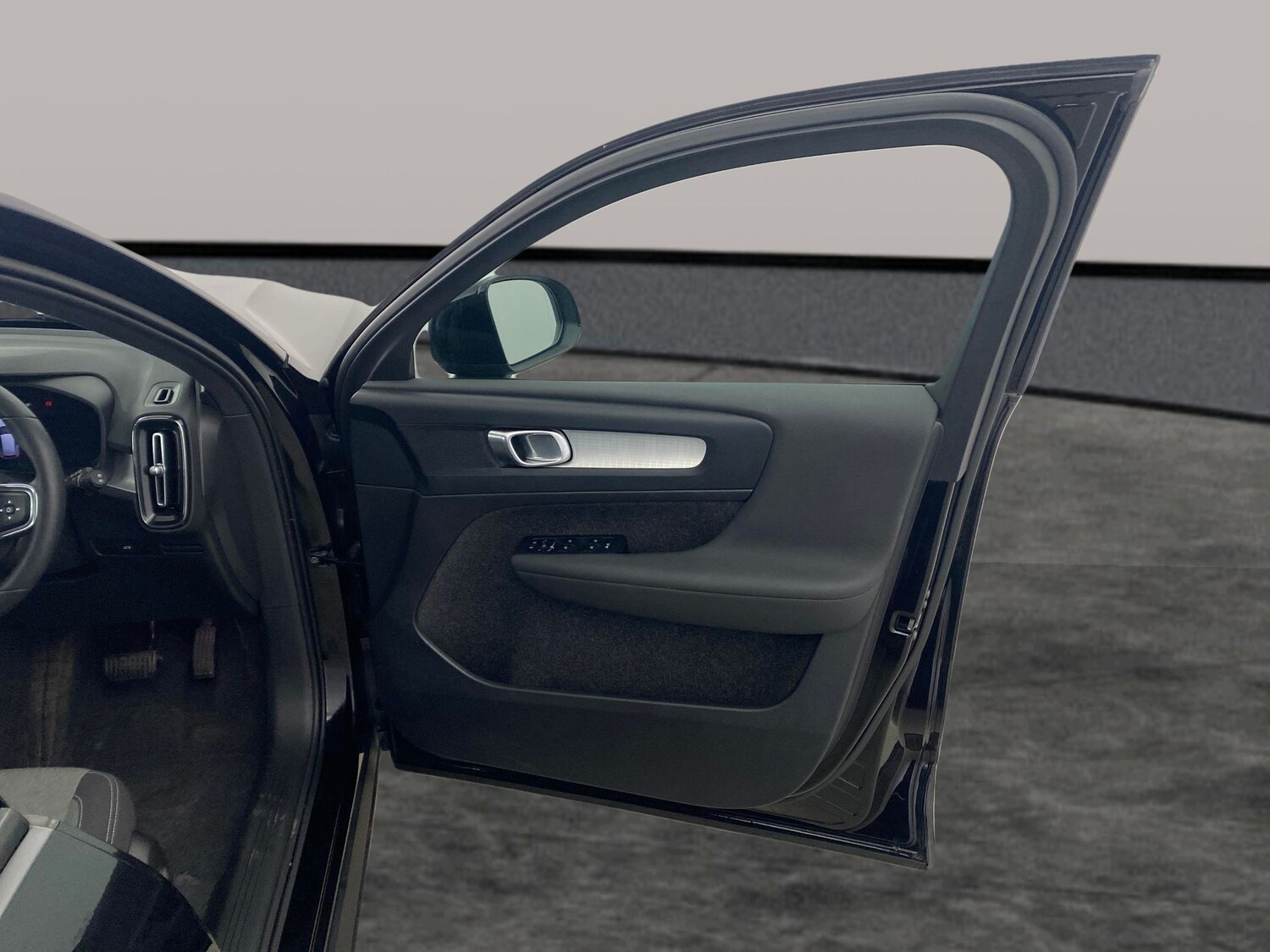 Used Volvo XC40 for sale - 77740378: Photo 26