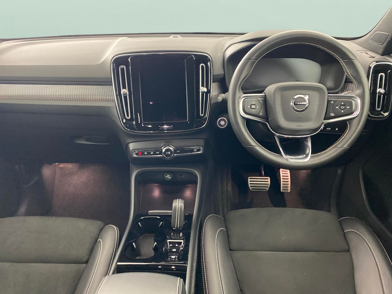 Used Volvo XC40 2021 for sale - 78028370: Photo 4