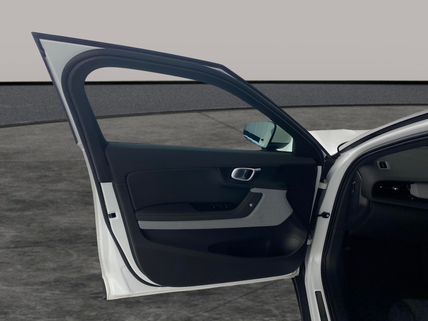 Used Polestar Polestar 2 2023 for sale - 78094189: Photo 25