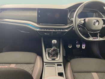 Used Skoda Octavia 2023 for sale - 76892748: Photo