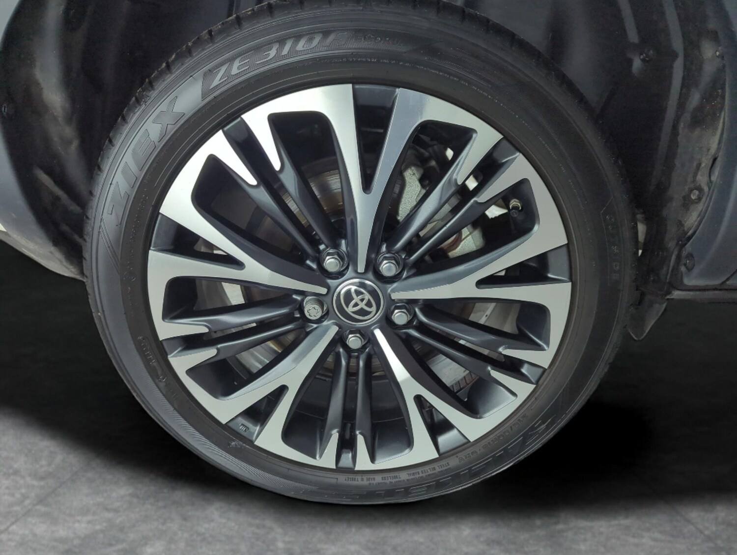 Used Toyota Yaris Cross 2023 for sale - 78129459: Photo 29