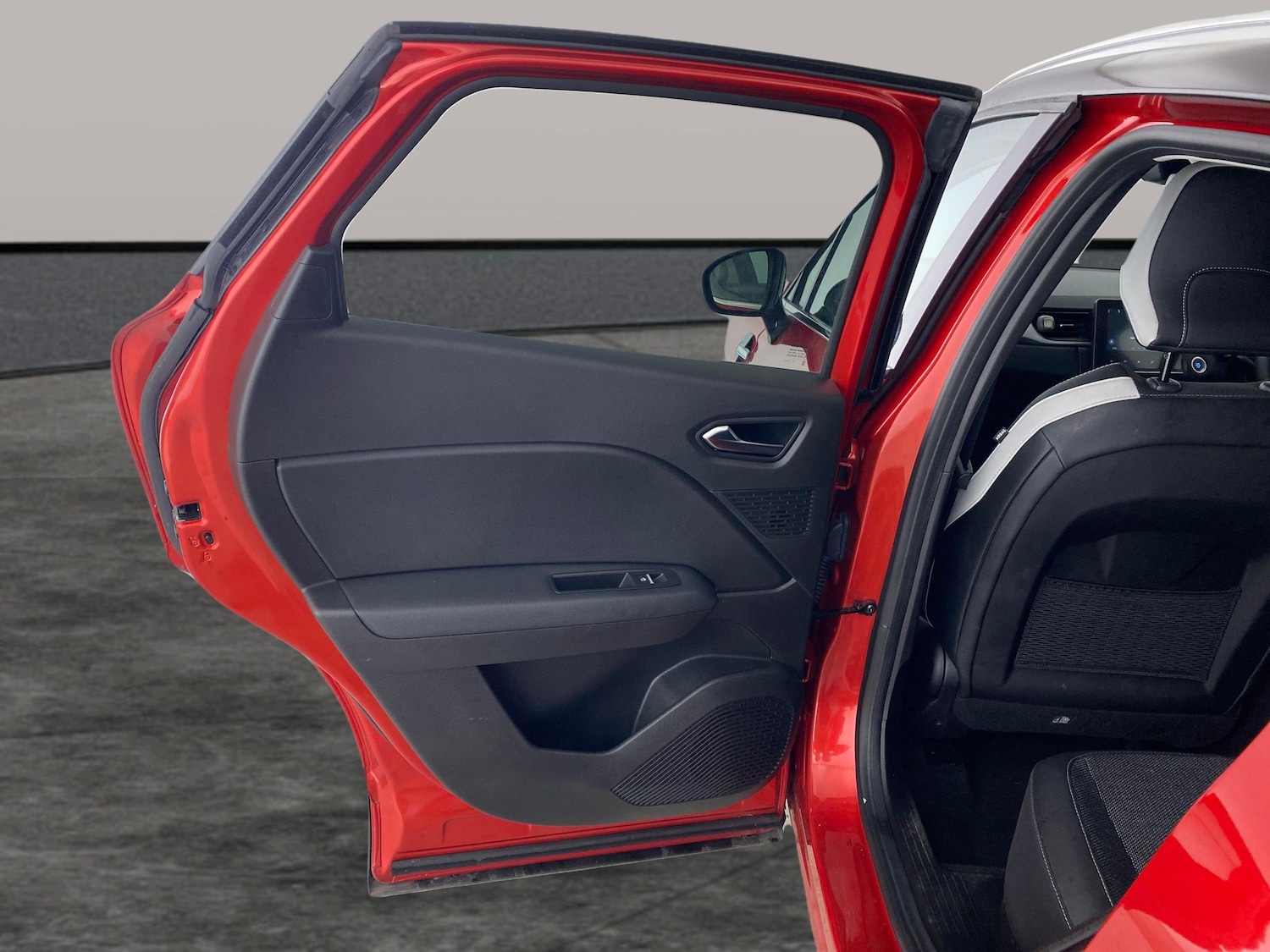 Used Renault Captur 2021 for sale - 77186702: Photo 22