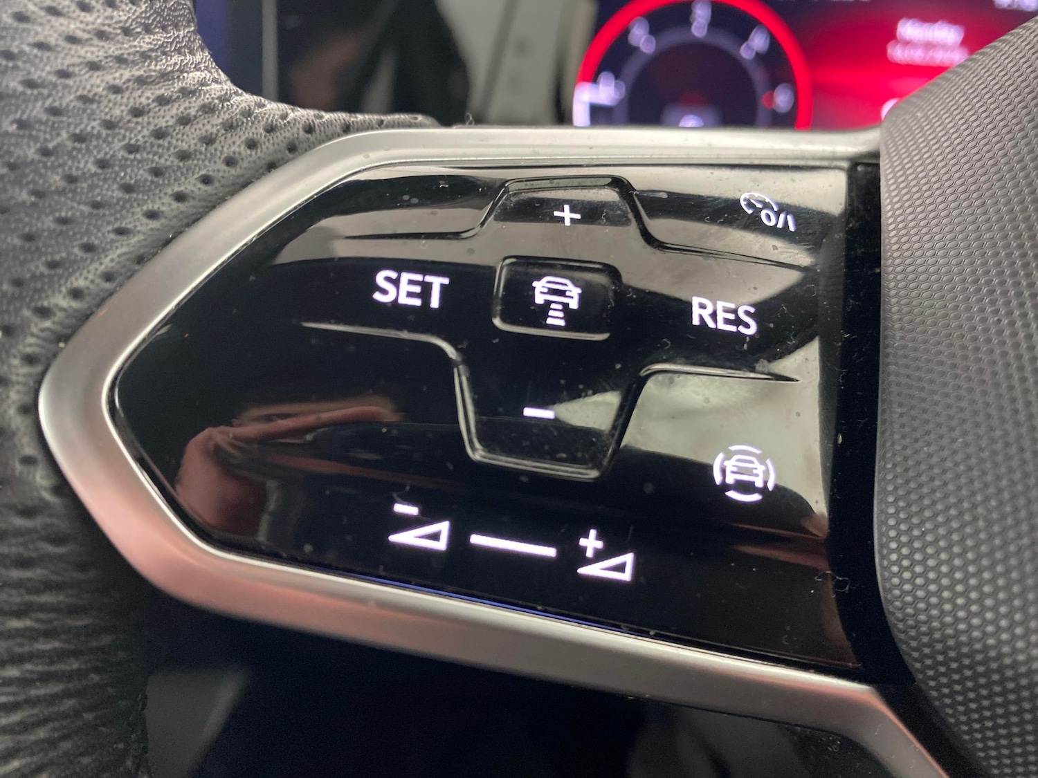 Used Volkswagen Golf 2024 for sale - 77570420: Photo 16