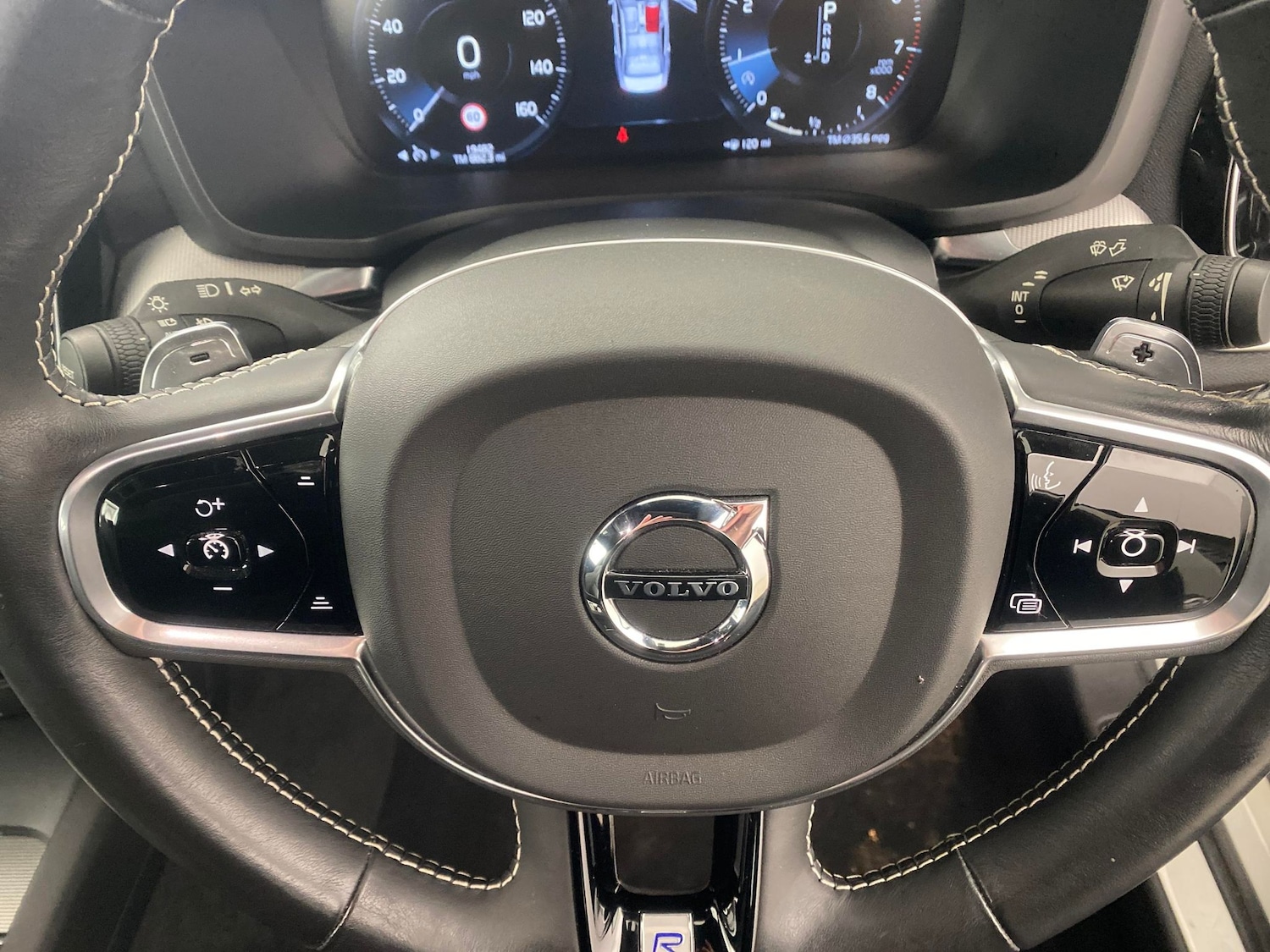 Used Volvo S60 2020 for sale - 76738472: Photo 17