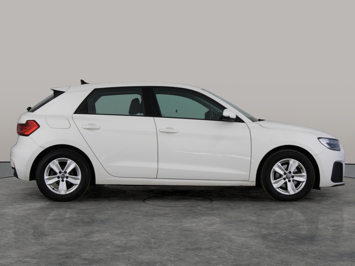 Used Audi A1 2019 for sale - 77581778: Photo 8