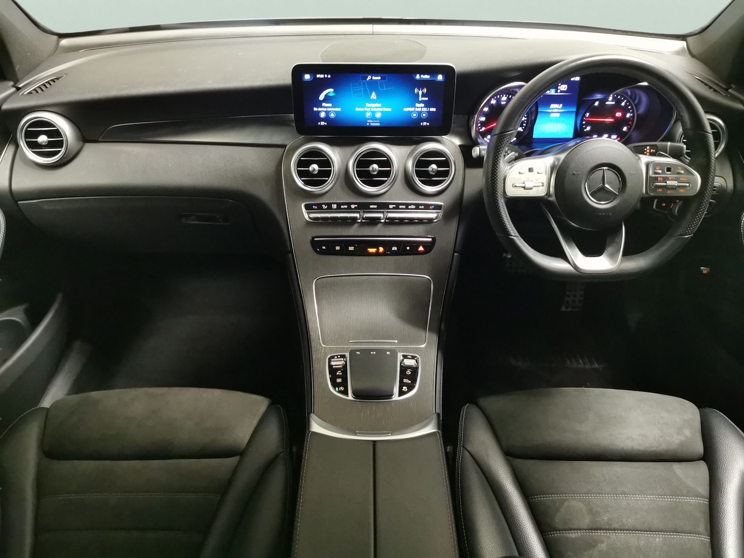 Used Mercedes-Benz GLC 2021 for sale - 77235714: Photo 8