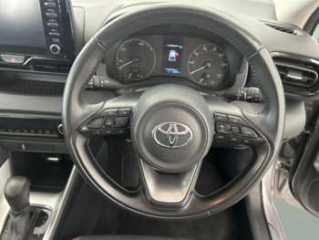 Used Toyota Yaris 2022 for sale - 75075840: Photo