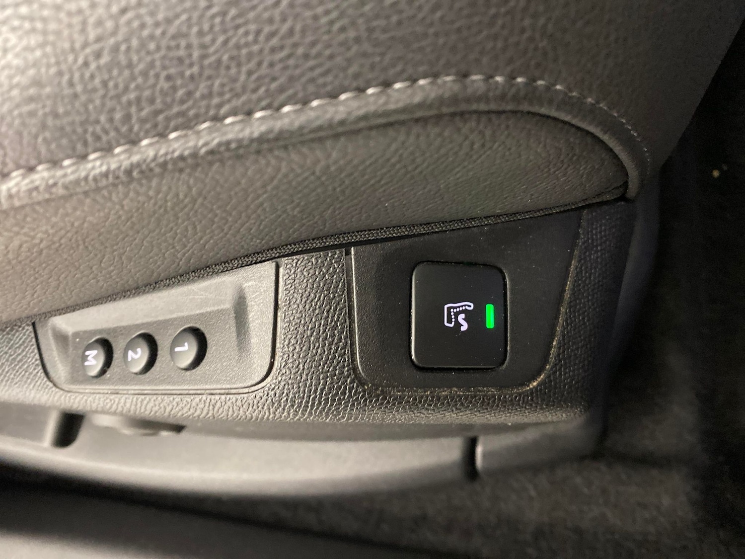 Used DS Automobiles DS 7 Crossback 2022 for sale - 76394001: Photo 19